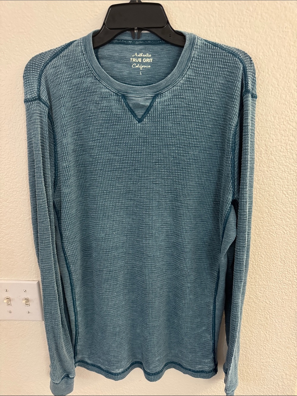 True Grit Men’s Vintage tone teal Blue Waffle Crewneck